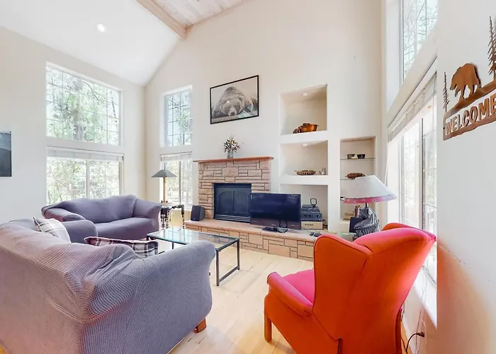 Holiday home Tranquil Pines Retreat